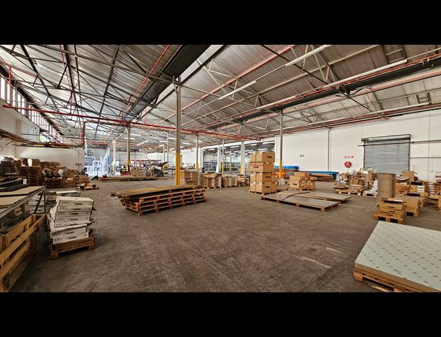 7,772M² WAREHOUSE TO LET IN ISANDO